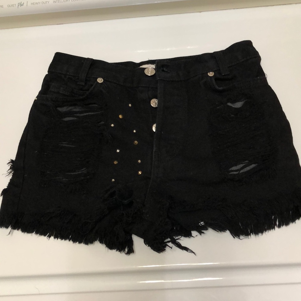 Women’s black jean shorts